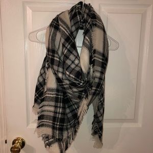 Blanket scarf